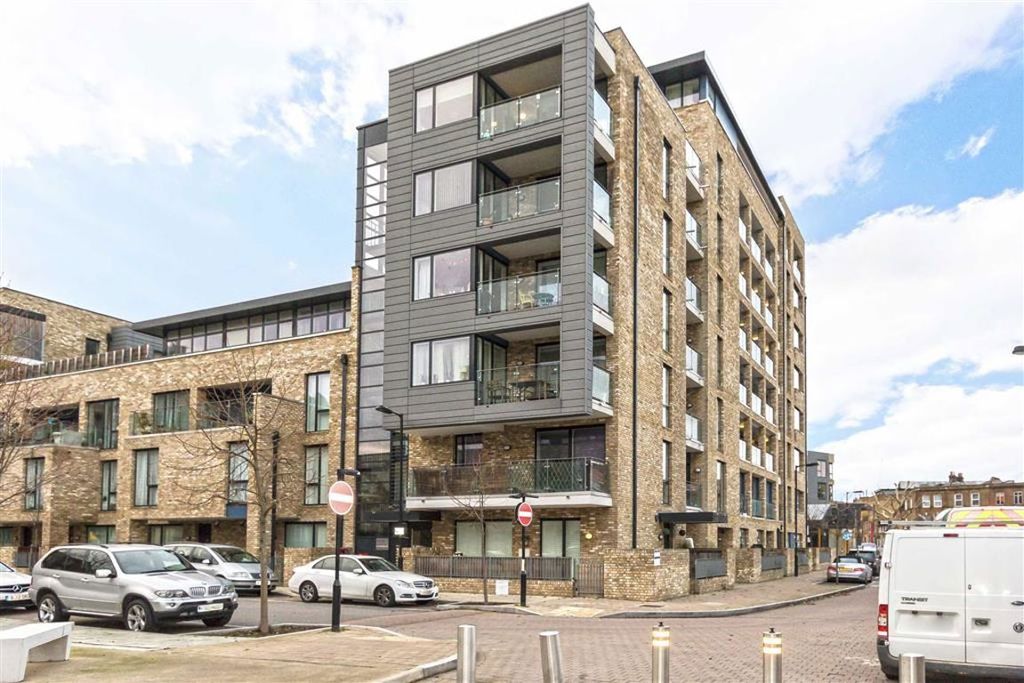 Property photo 1 of 6