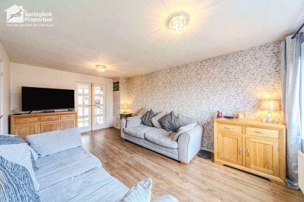 Property photo 3 of 12 Image 3