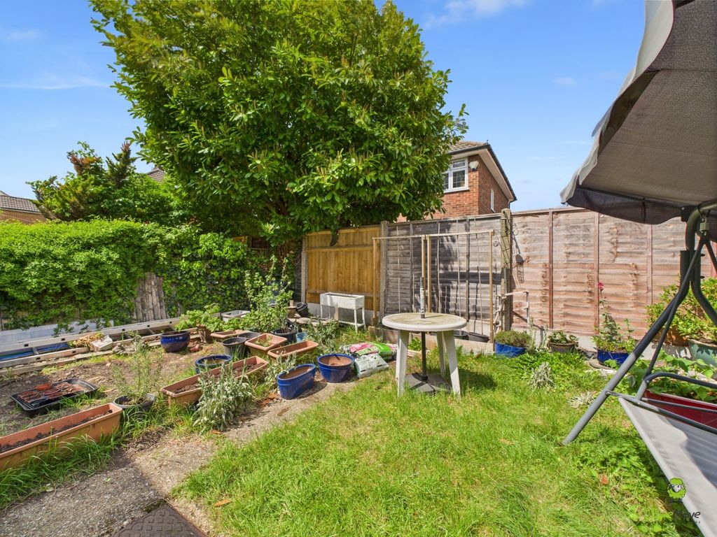 Property photo 1 of 12 Presented By Kevin At Ewemove Bexleyheath And Dart