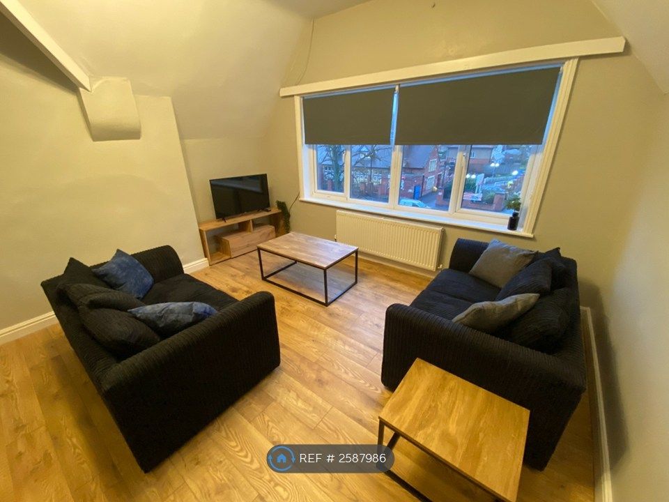 Property photo 1 of 35