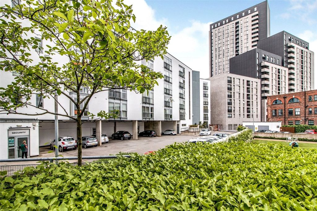 Property photo 2 of 2 Picture No. 01