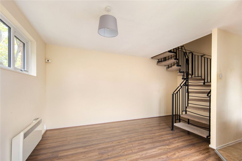 Property photo 3 of 8 Living Area