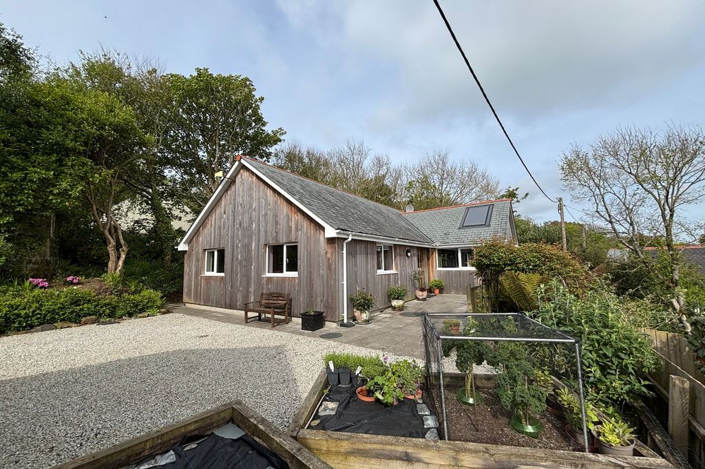 Property photo 1 of 34