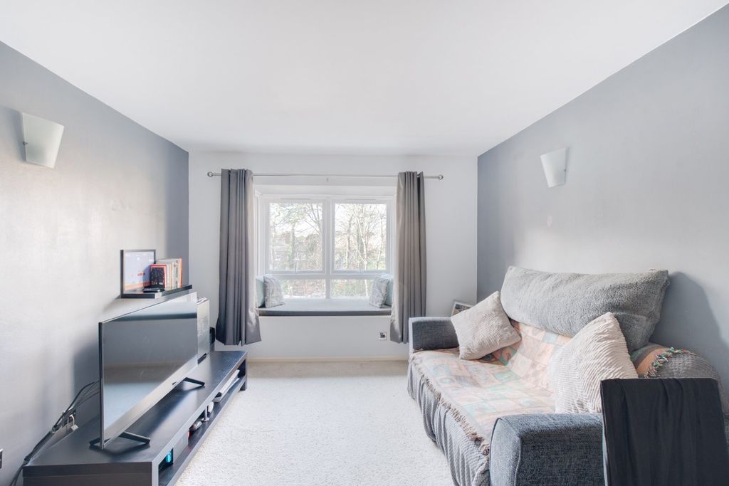 Property photo 2 of 13 Picture No. 02