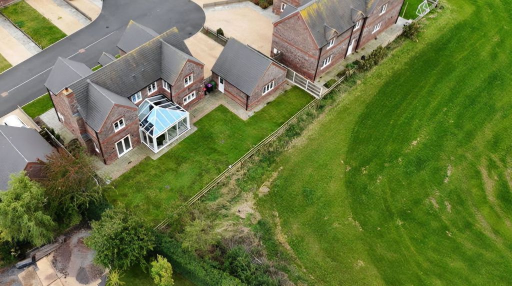 Property photo 2 of 49