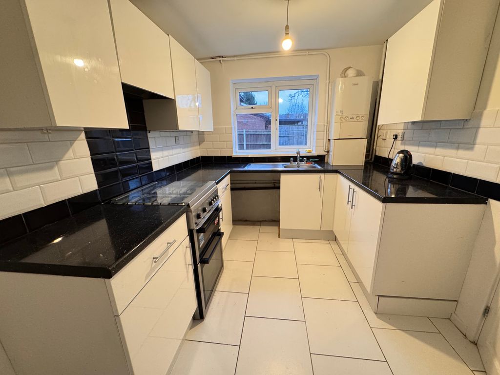Property photo 3 of 9 Img_2864