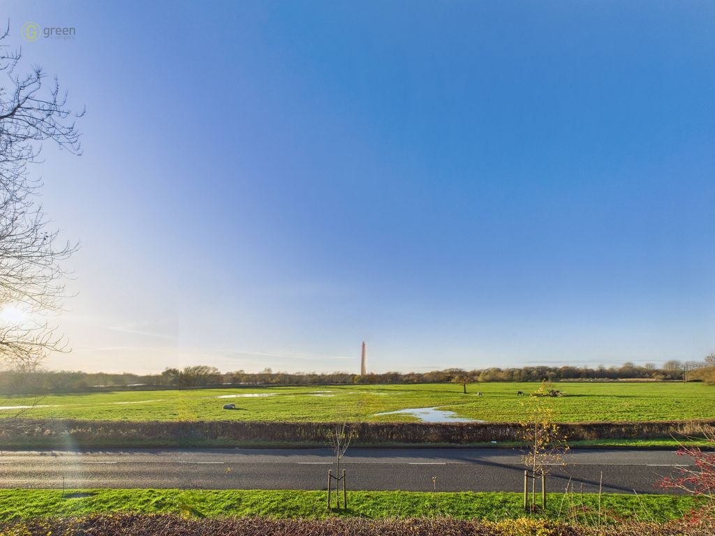 Property photo 2 of 45