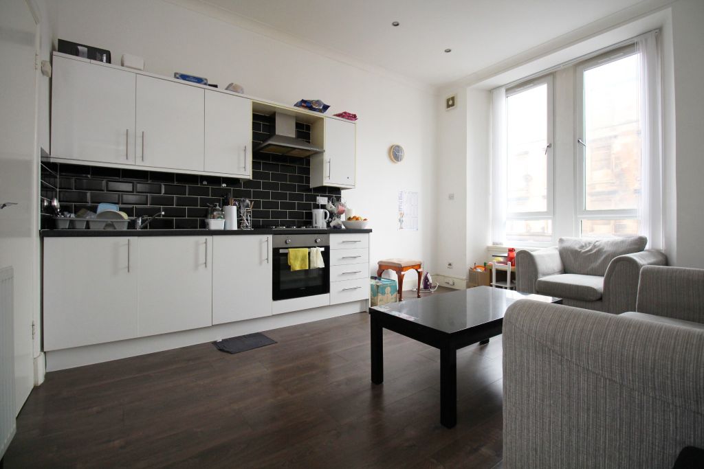 Property photo 3 of 9 Photo 3