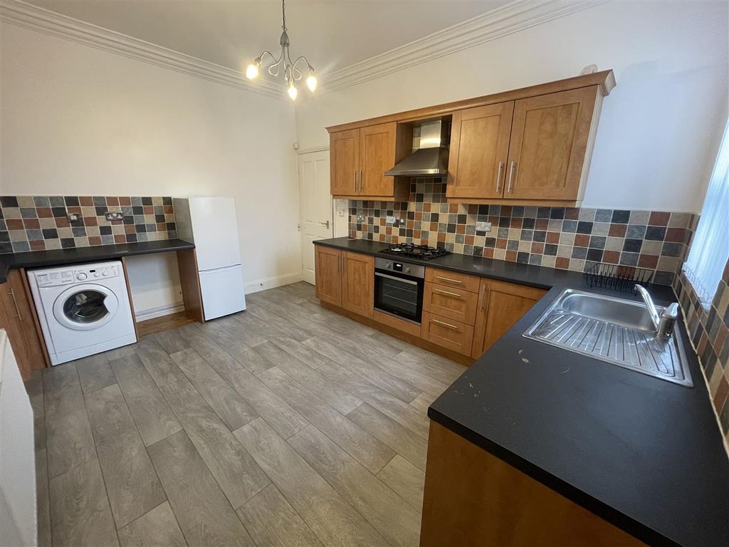 Property photo 1 of 11 Main Picture