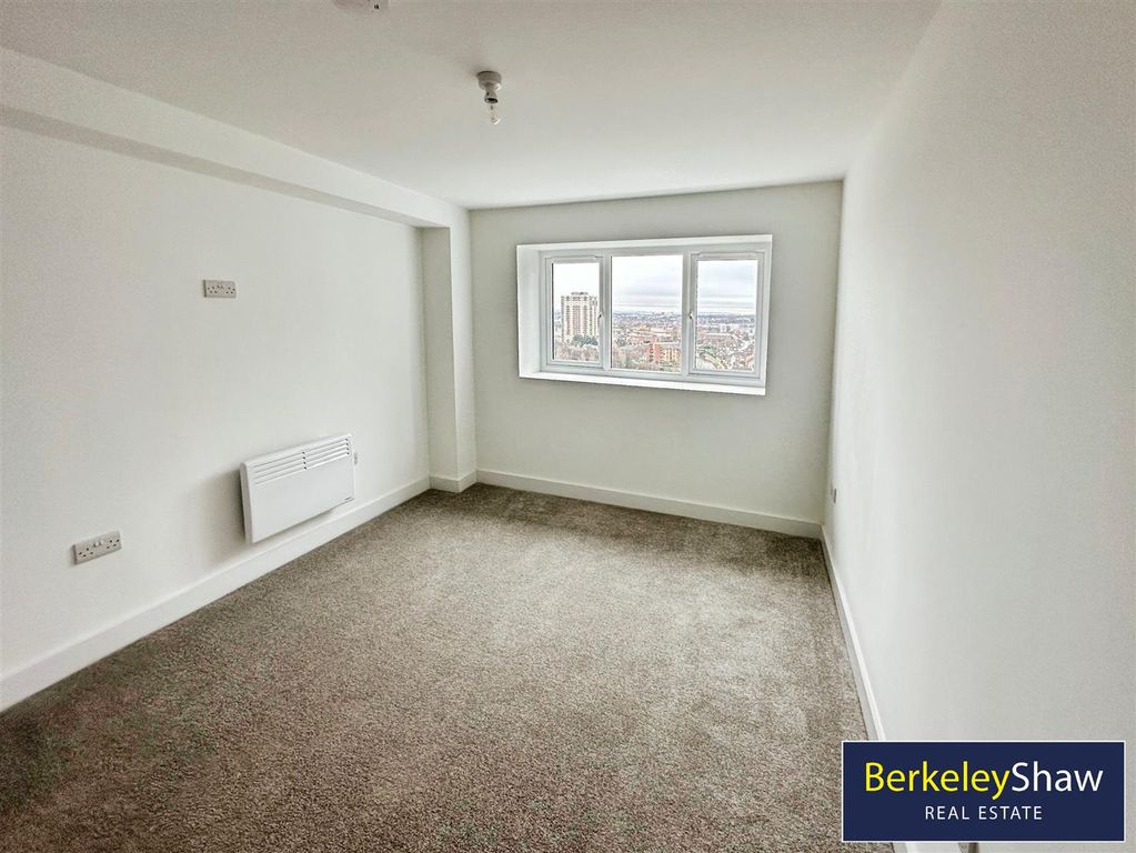 Property photo 3 of 12 Bedroom 1