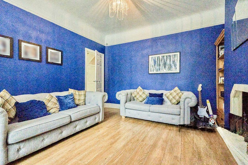 Property photo 3 of 16 Picture No. 05
