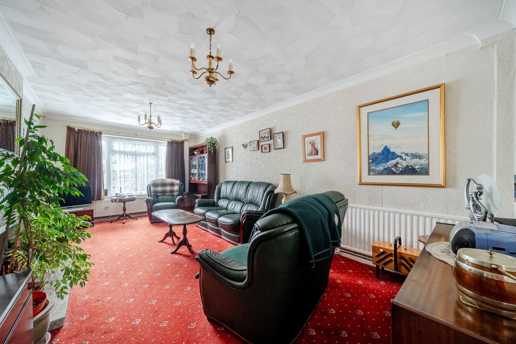 Property photo 2 of 17 1471147-13-6A293c...