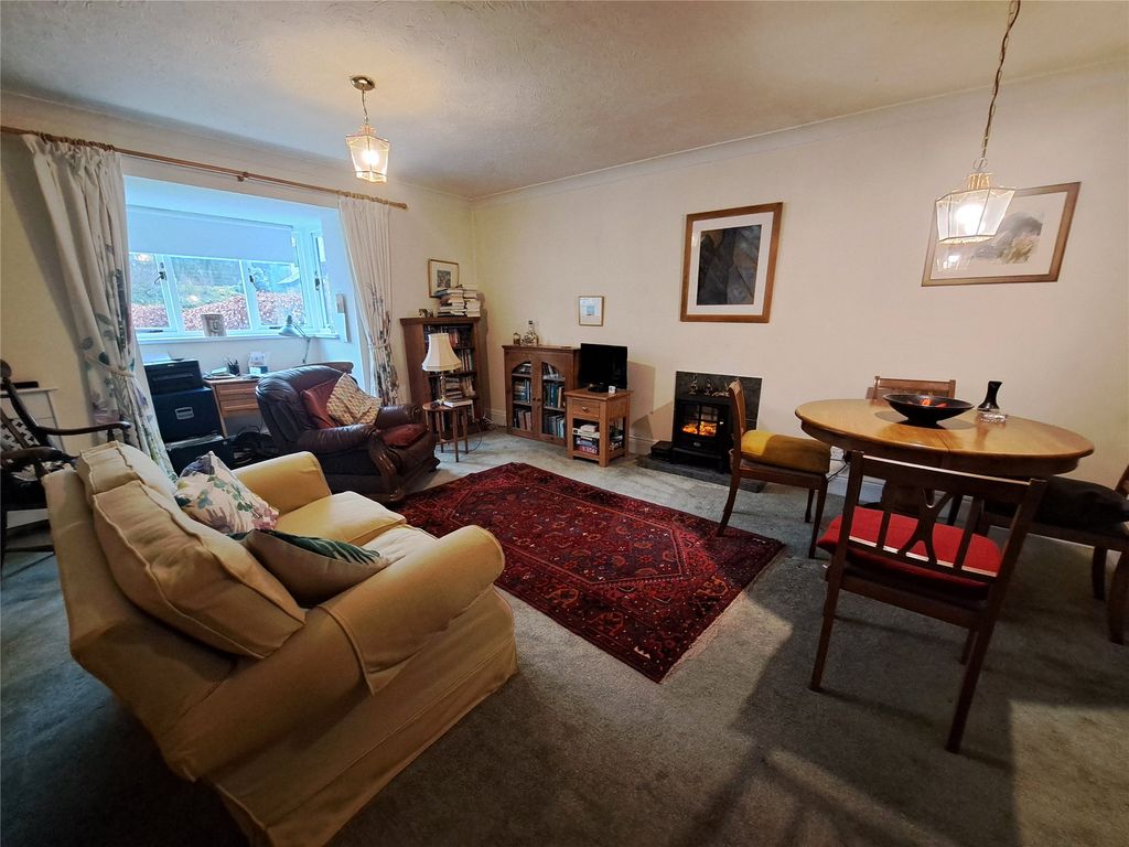 Property photo 3 of 13 Picture No. 09