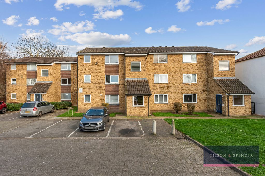 Property photo 2 of 12 200220265_Tils_Flat 39 Willoughby Mews 38 Willough