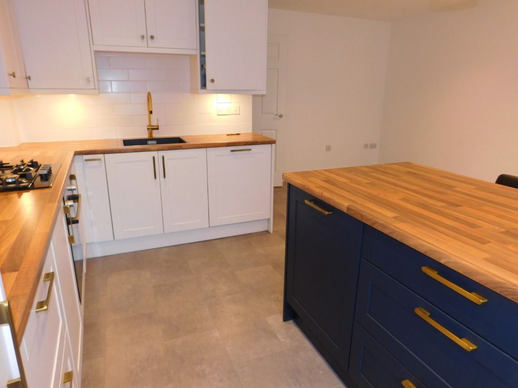 Property photo 3 of 24