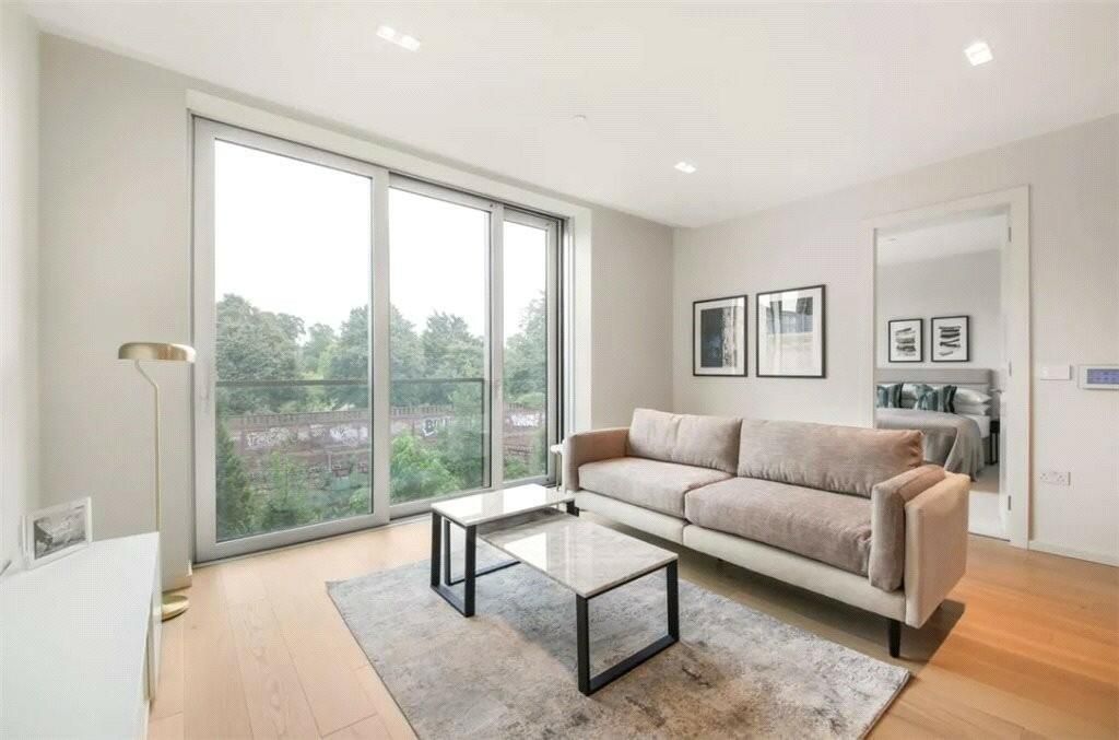 Property photo 1 of 17 216824_Lilliesquare_Img_13_0000.Jpeg
