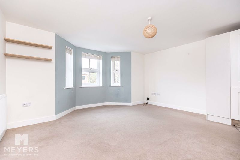 Property photo 2 of 12 Photo 1