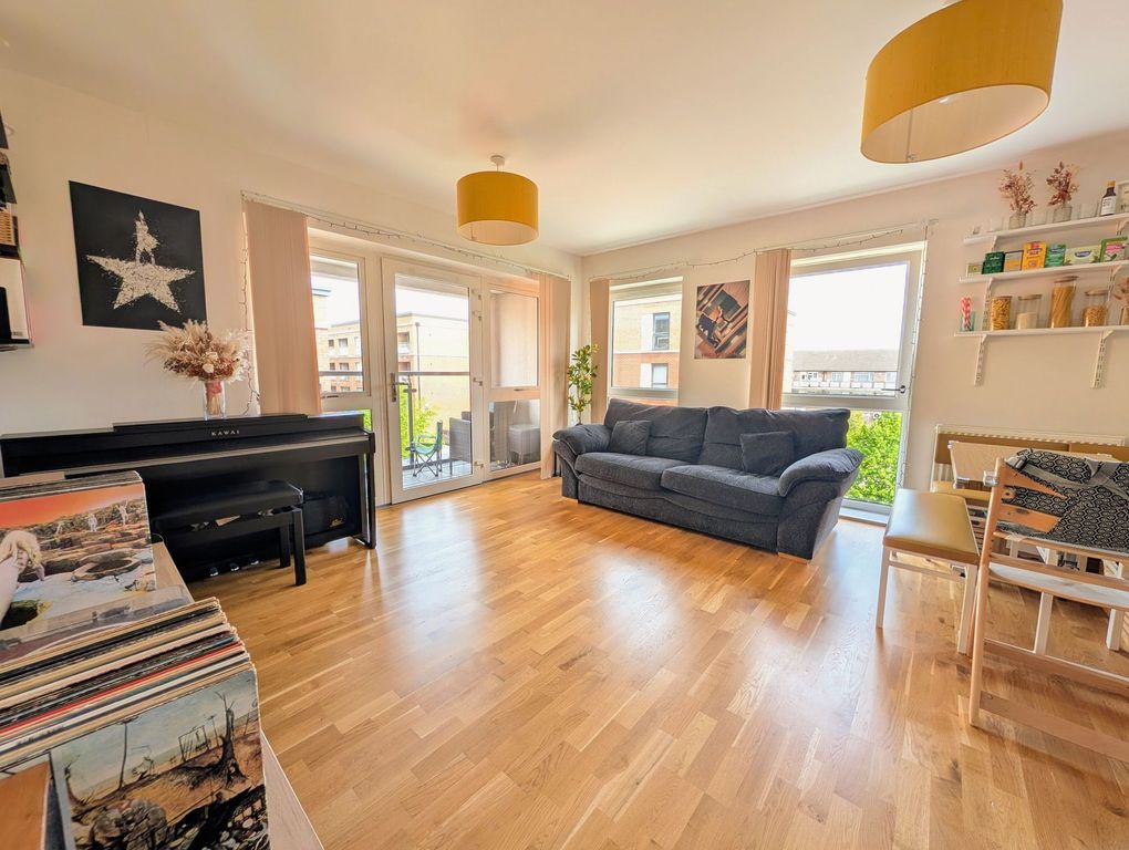 Property photo 2 of 15 Living Room