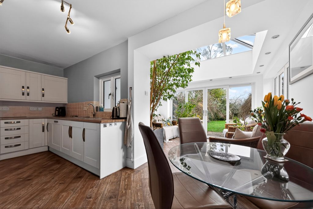 Property photo 3 of 16 Kitchen/Garden Room