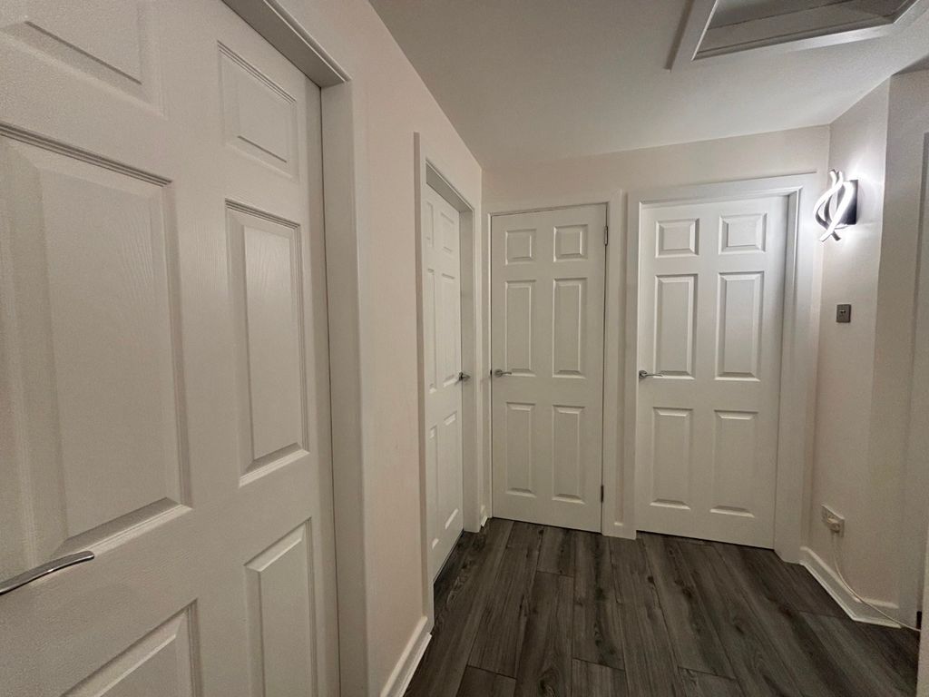 Property photo 2 of 13 Photo 2