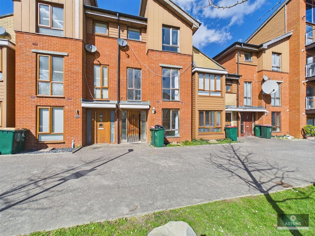 Property photo 1 of 10 Cam02067G0-Pr0225-Still009.Jpg