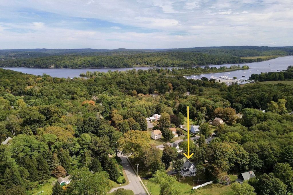 Property photo 2 of 17 <Alttext/>