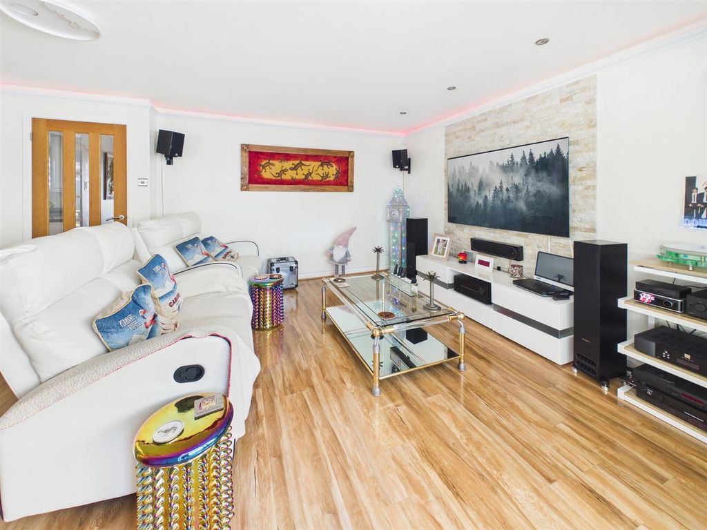 Additional image 14 of 4 bed detached house for salePhyllis Avenue, Peacehaven BN10