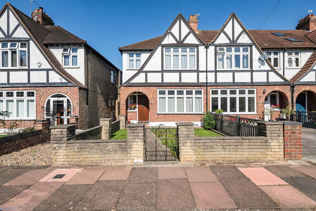 Property photo 1 of 20