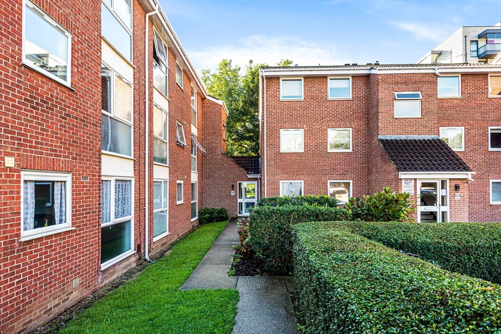 Property photo 3 of 11 773424 (1)