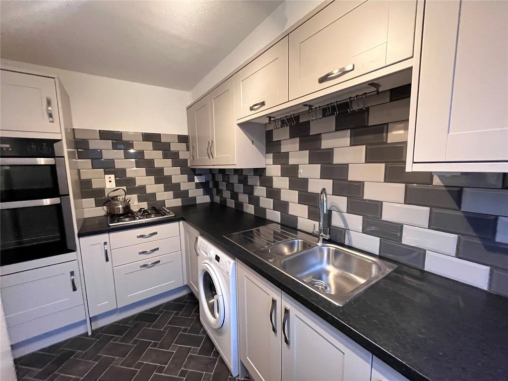 Additional image 5 of 2 bed flat for saleMayfair Gardens, Ponteland, Newcastle Upon Tyne, Northumberland NE20