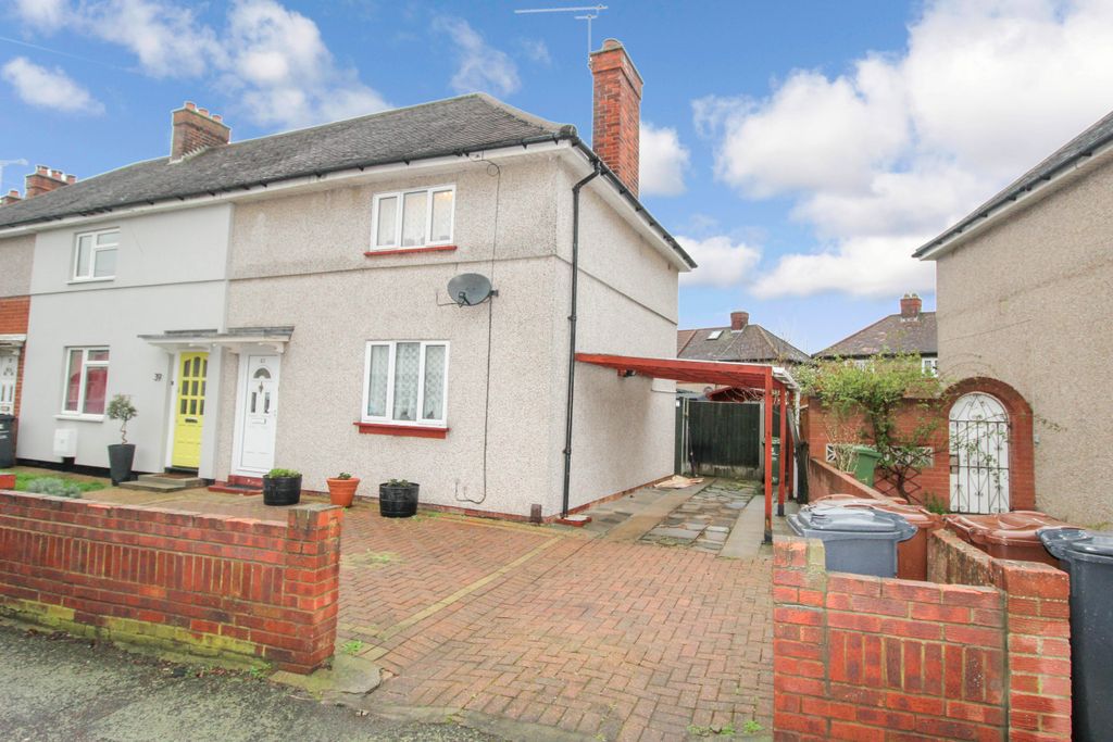 Property photo 1 of 10 Photo 01
