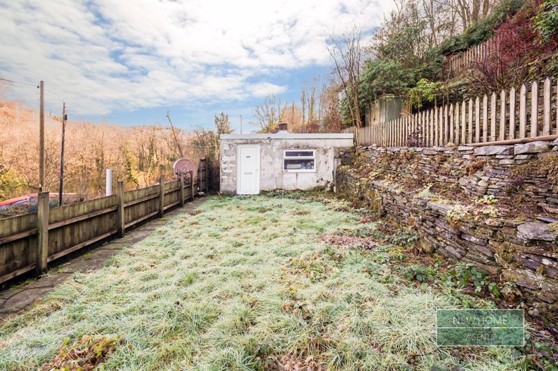 Property photo 3 of 10 Photo 23