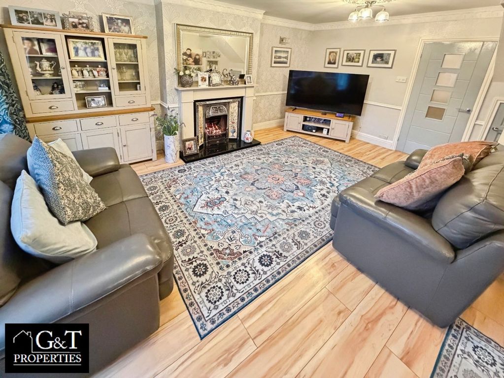 Property photo 3 of 28 Reception Room