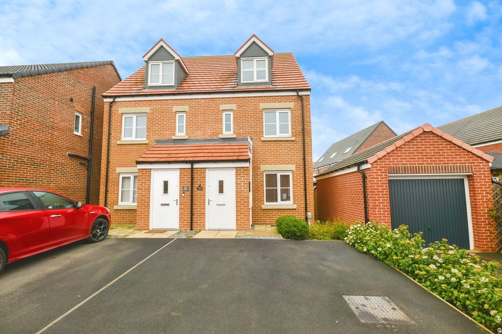 Property photo 1 of 17