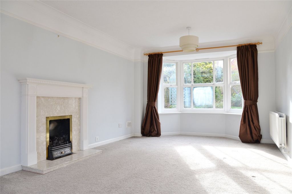 Property photo 2 of 10 Picture No. 06