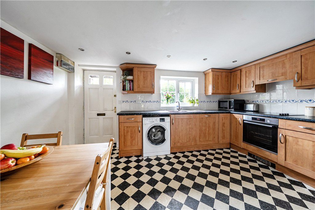 Property photo 2 of 16 Picture No. 05