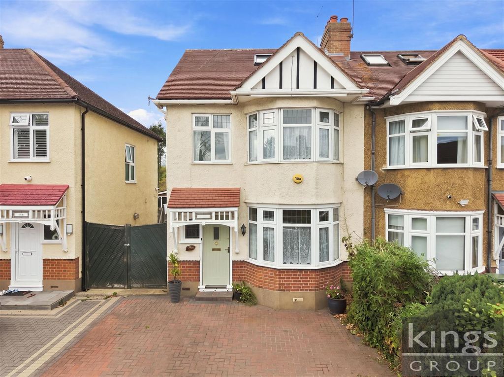 Property photo 1 of 25