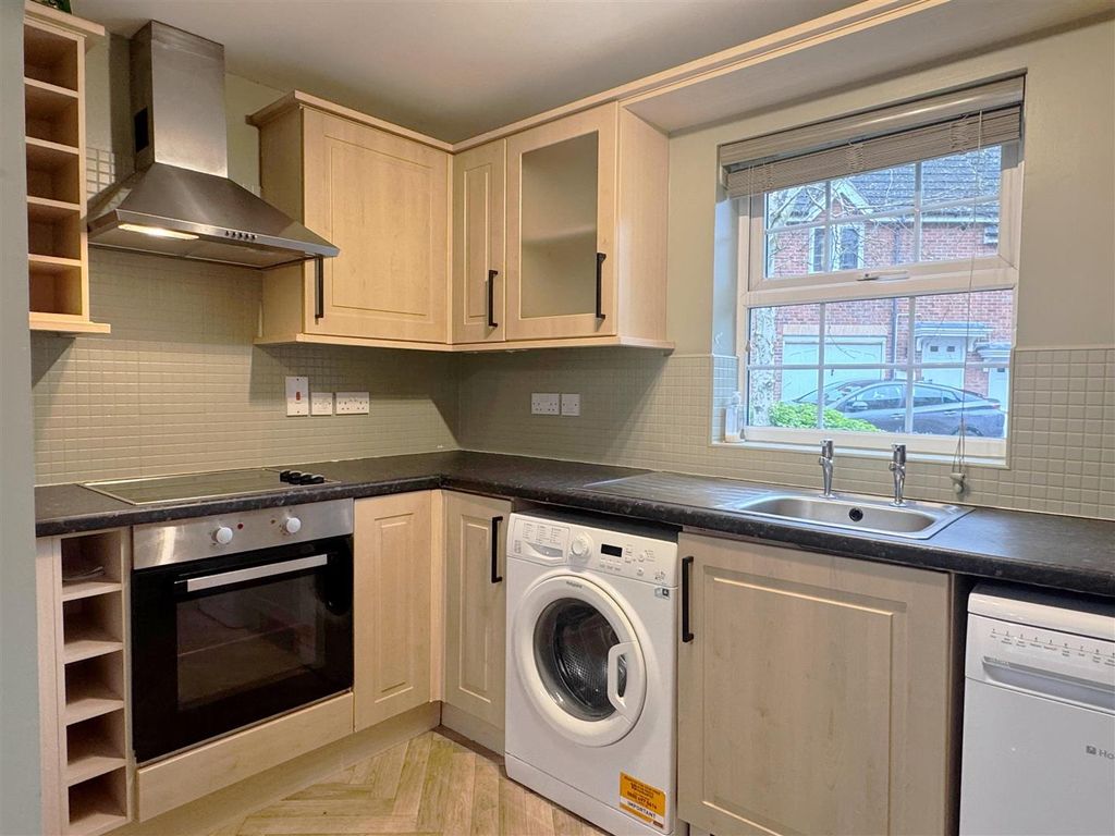 Property photo 2 of 13 Kitch 1.Jpg