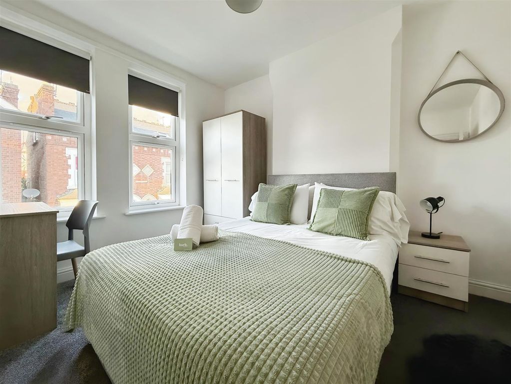 Property photo 3 of 18 12535F2c-Img_8450.Jpg