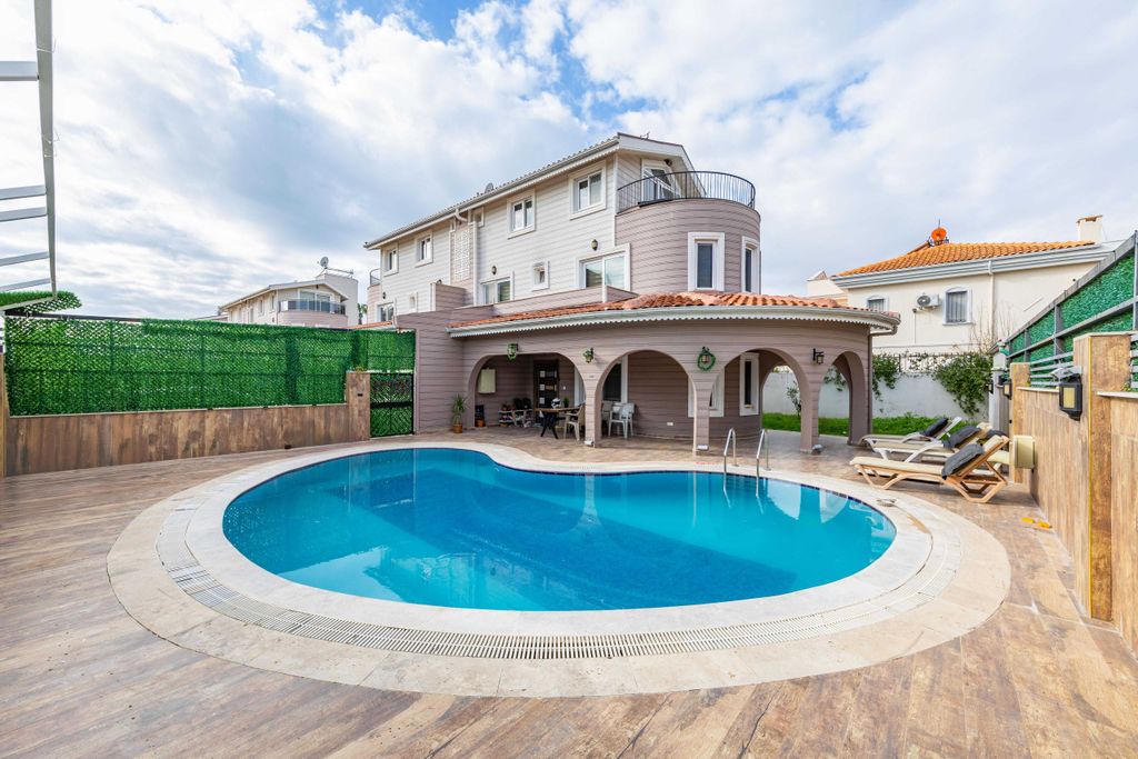 Property photo 1 of 24 Belek Golf Villa With A Private Pool For Sale - Main View Of The Villa, Pool And Outside Space