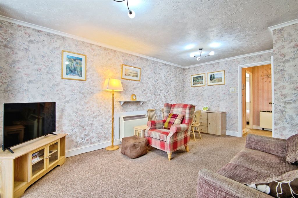 Property photo 3 of 13 Living Room