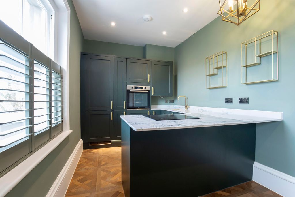 Property photo 1 of 10 Apt 15-02