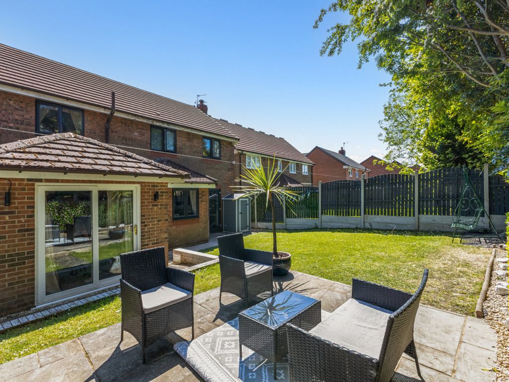 Property photo 2 of 22