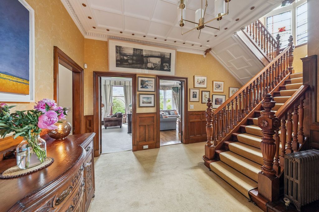 Additional image 18 of 5 bed detached house for sale17 Monreith Road, Newlands, Glasgow G43