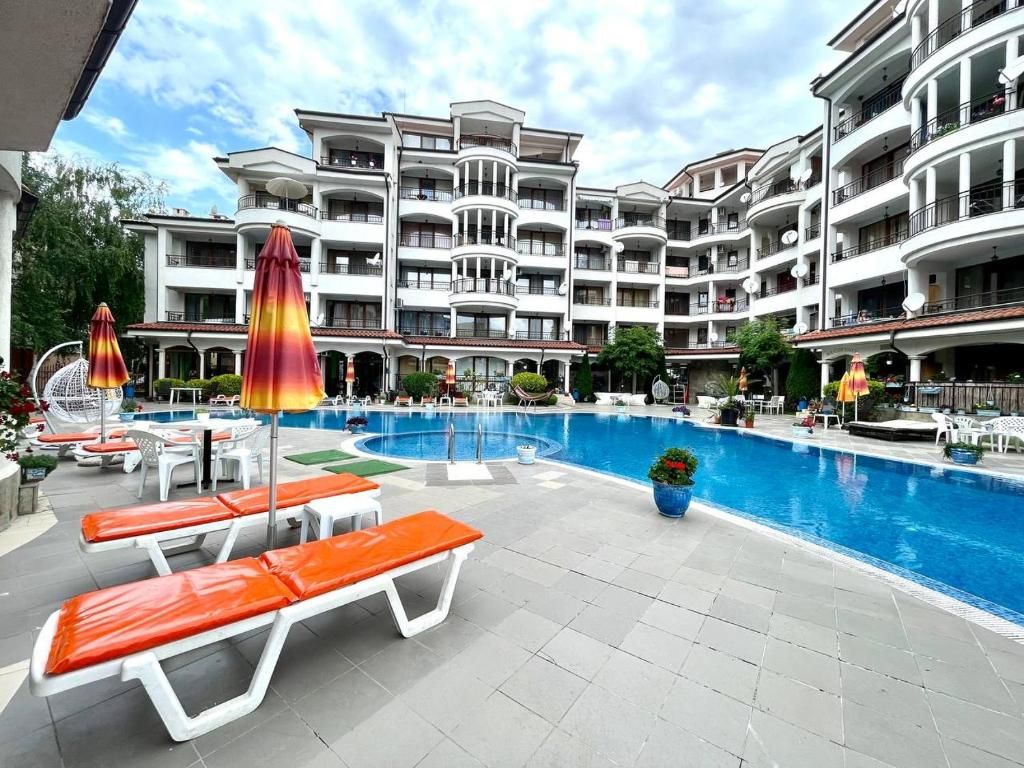 Property photo 1 of 23