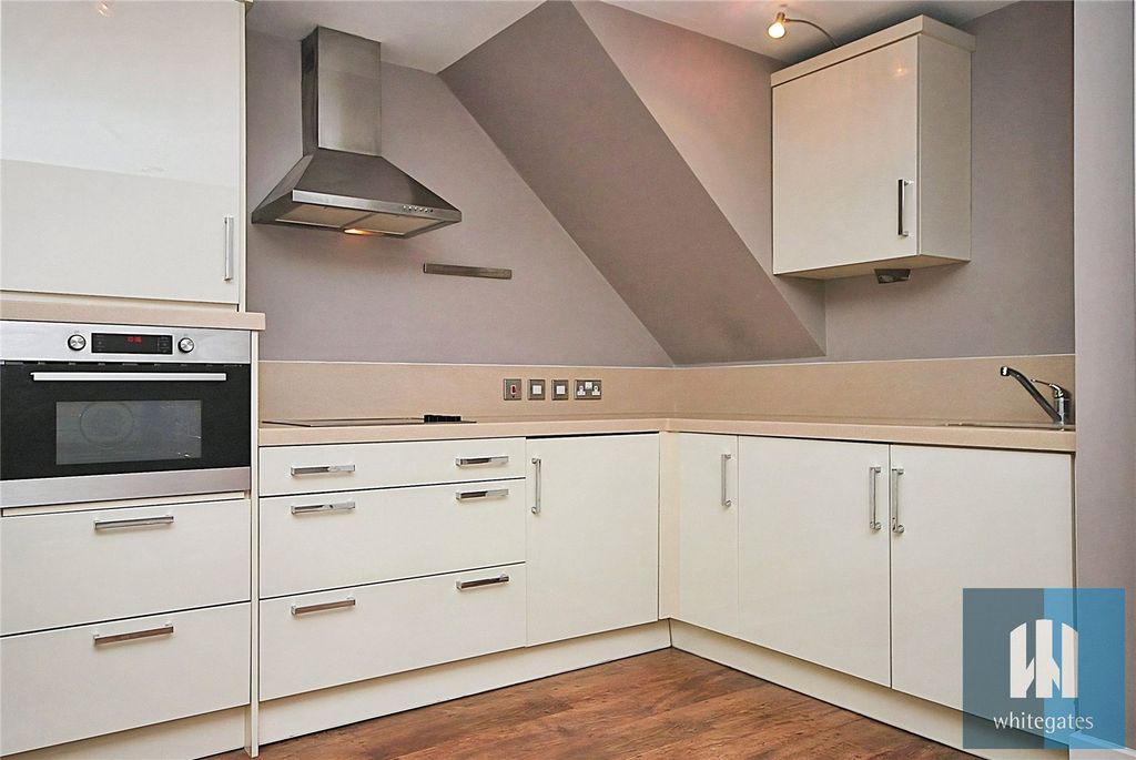 Property photo 2 of 11 Picture No. 23