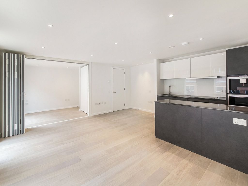 Property photo 1 of 15 Kitchen