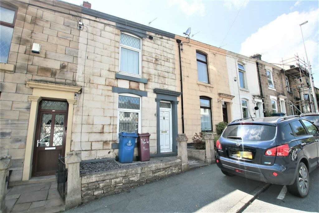 Property photo 1 of 8