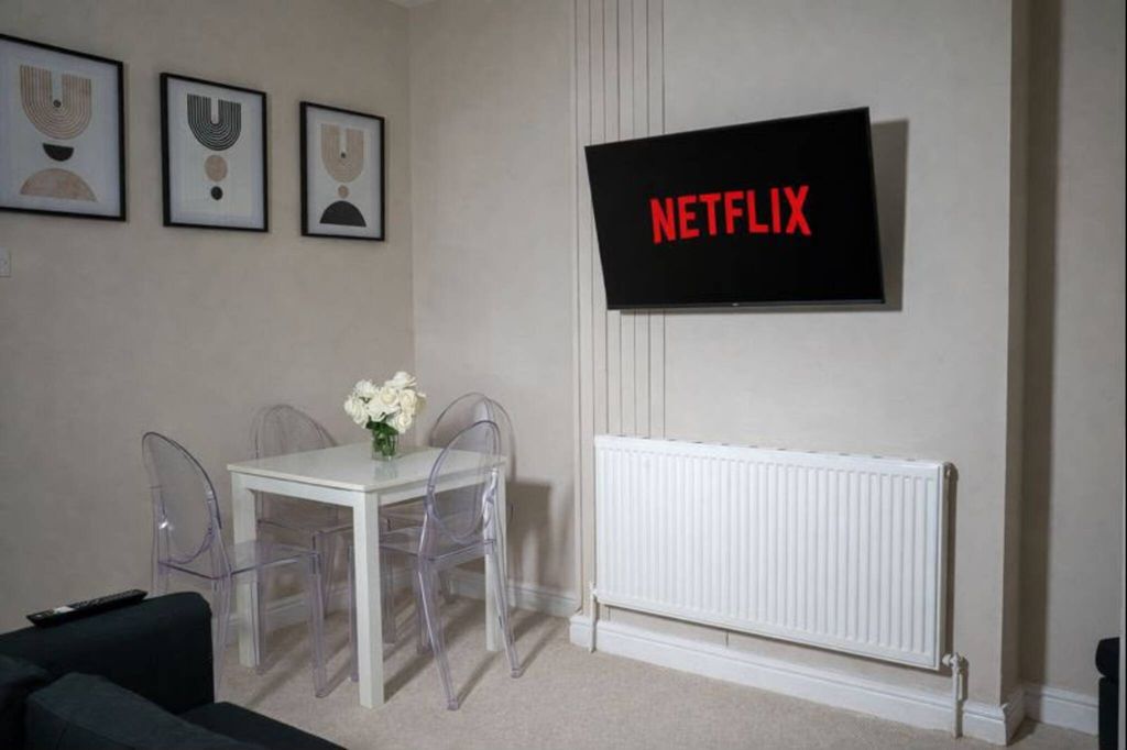 Property photo 1 of 7