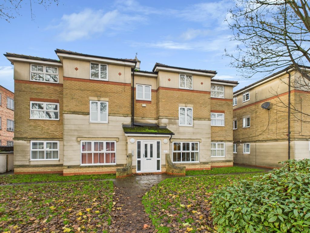 Property photo 1 of 6 4722981